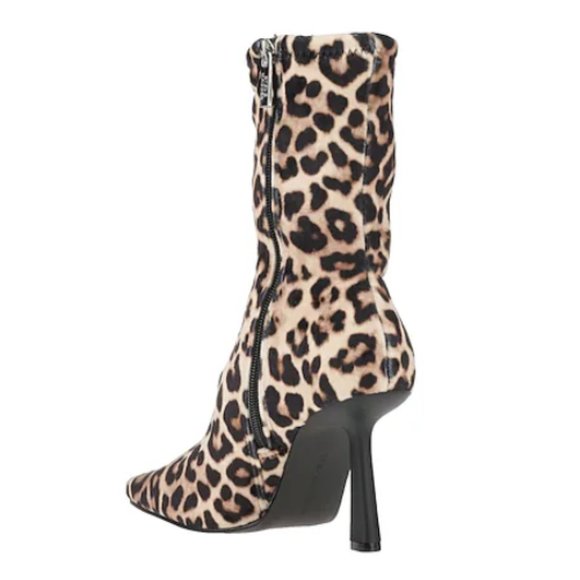 NEW Steve Madden Vakay Sock Booties In Leopard - Picture 4 of 5